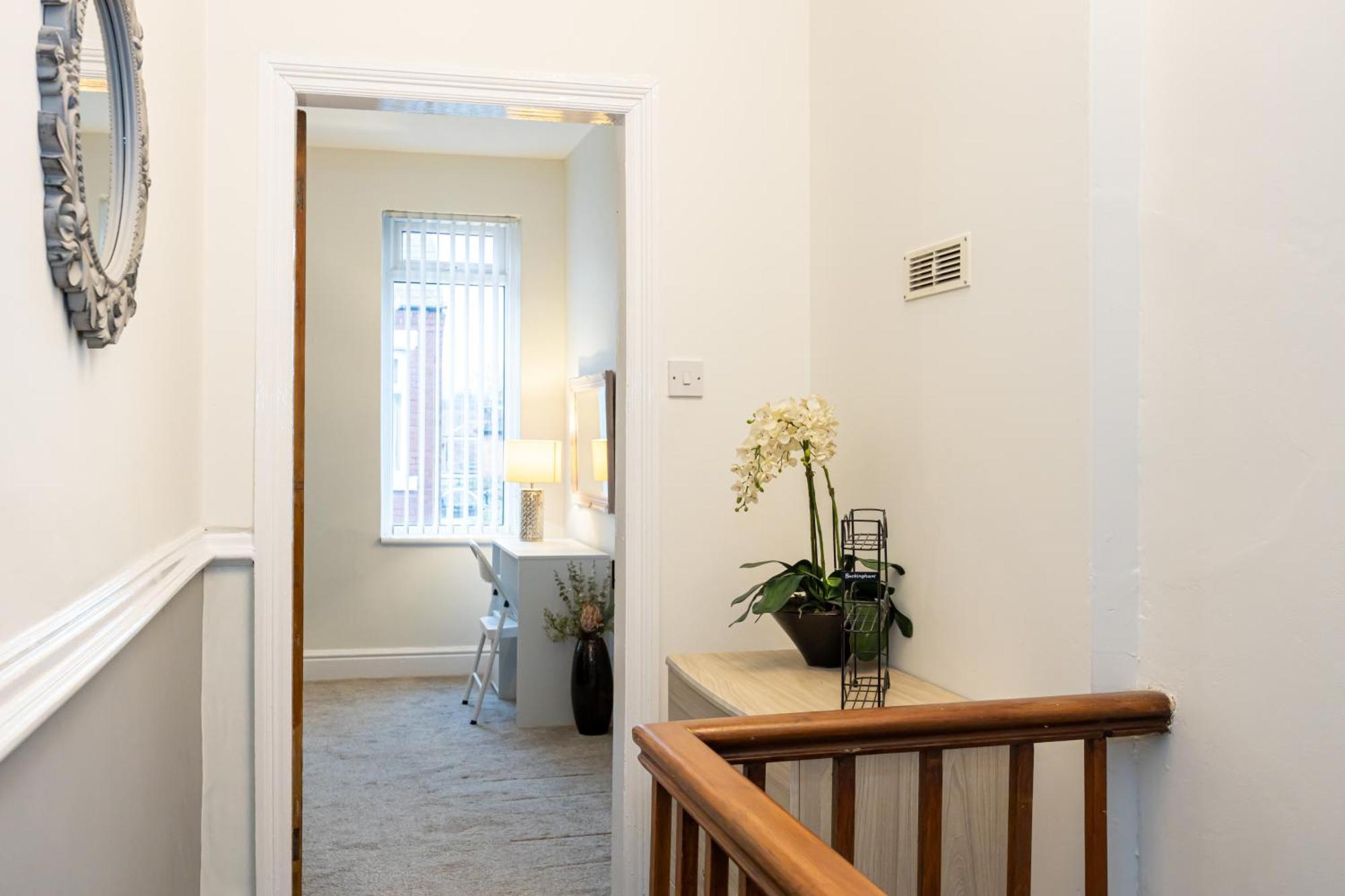 Holiday home Urban Haven Hall Luxury Rusholme, Near Centre Hospitals Manchester