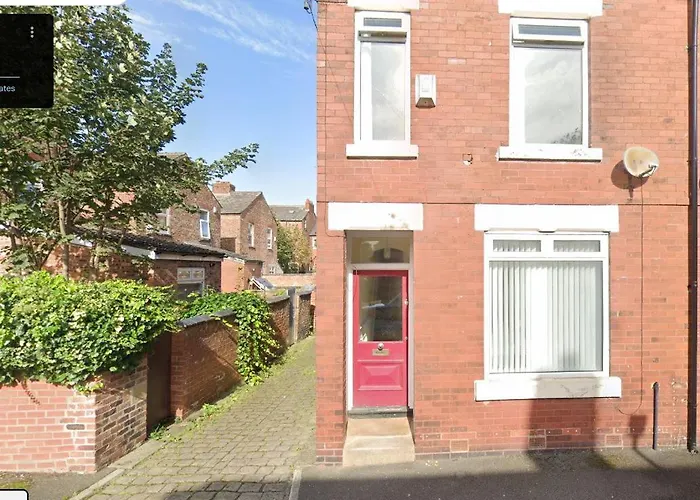 Urban Haven Hall Luxury Rooms Rusholme, Near City Centre Hospitals University